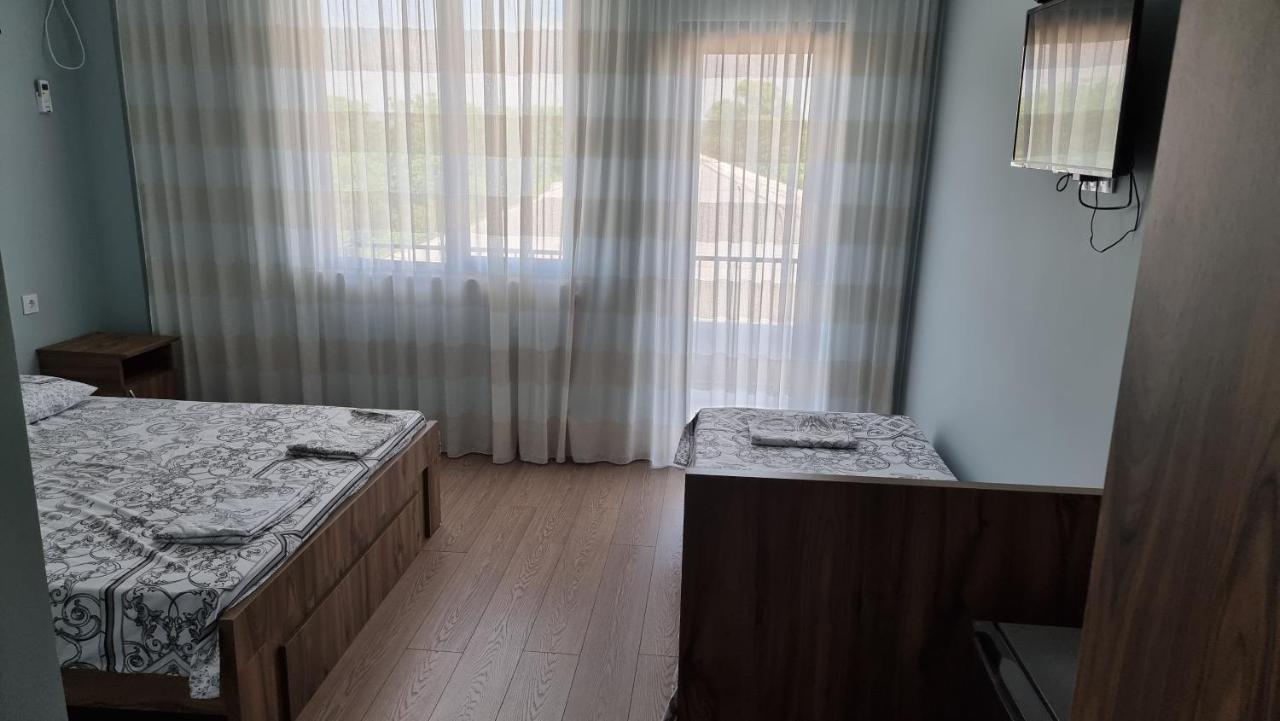 French Hotel Кобулети Экстерьер фото